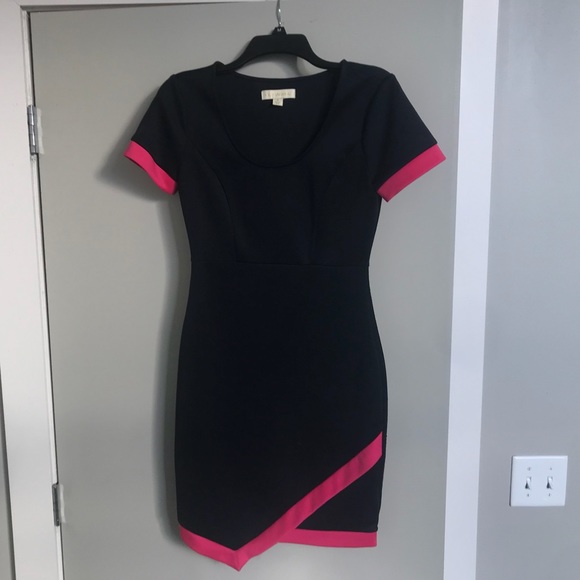 hot pink short sleeve dress